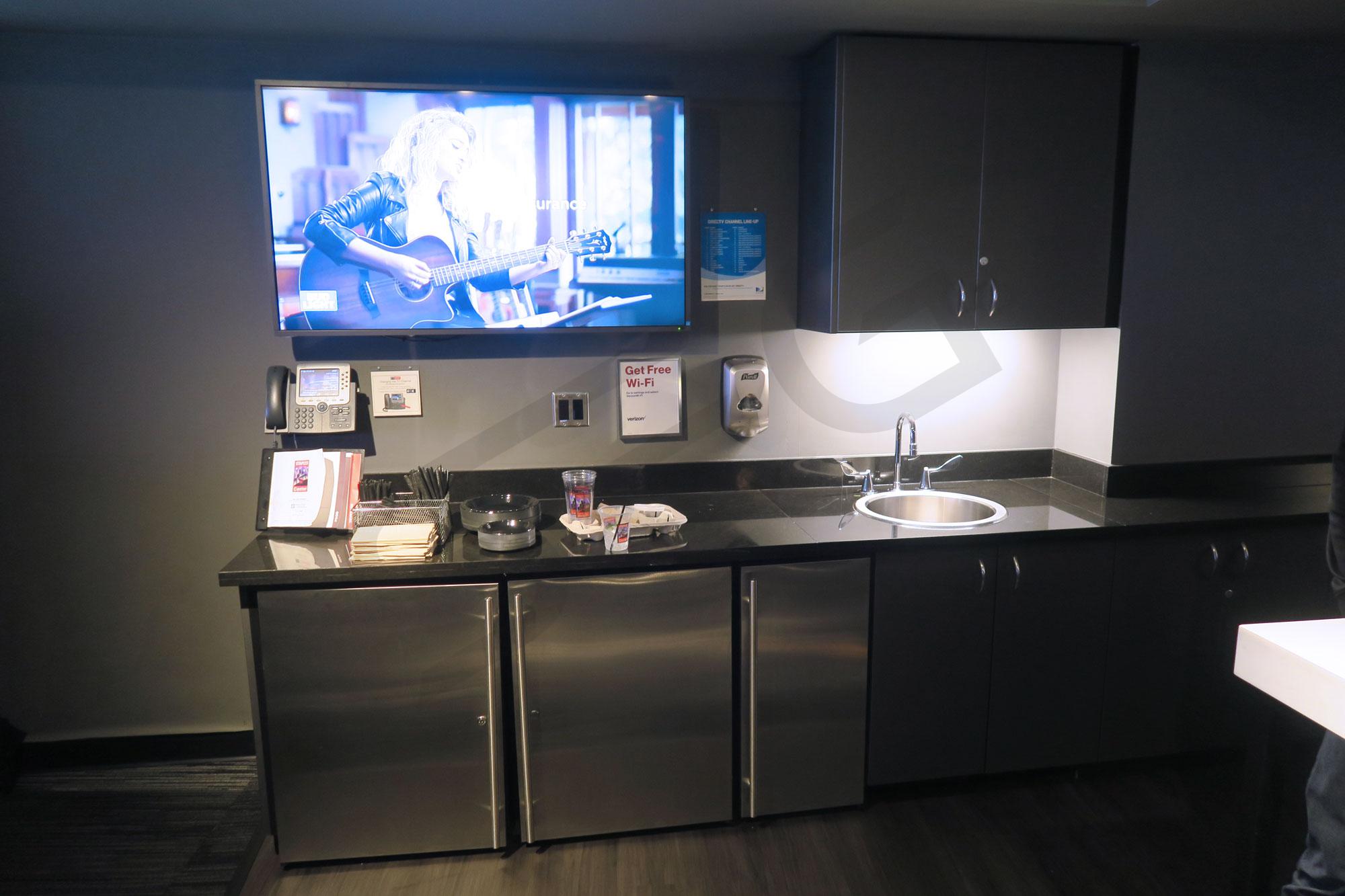 Los Angeles Lakers Suite Rentals Staples Center Suite Experience Group