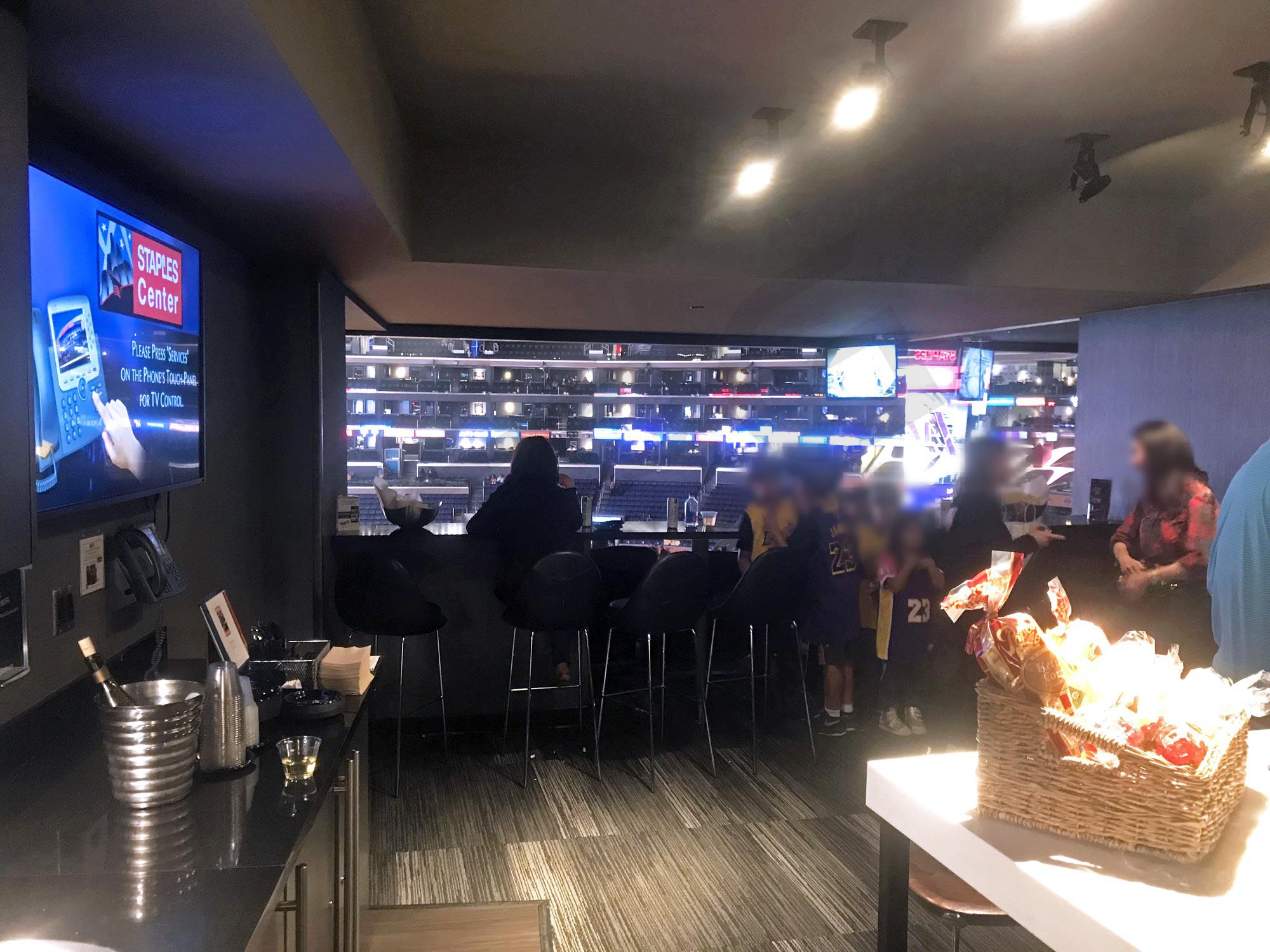 Los Angeles Lakers Suite Rentals Staples Center Suite Experience Group
