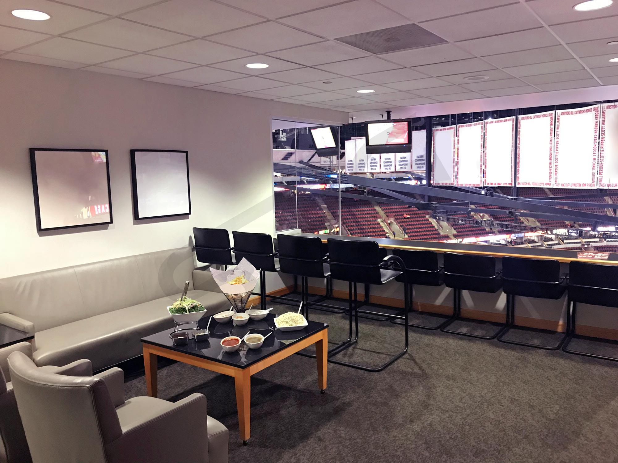 chicago bulls suite rentals united center suite experience group flyers suite cost